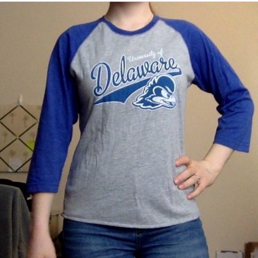 University of Delaware baseball tee shirt